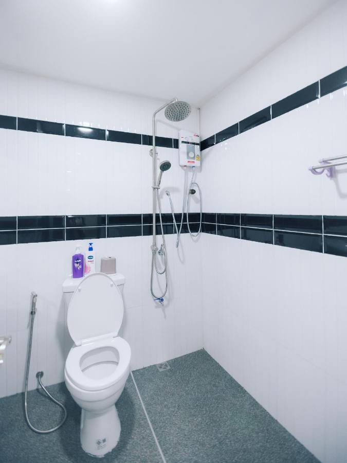 Paradise Found - 4br, 6 Min To Lee Garden Holiday home *